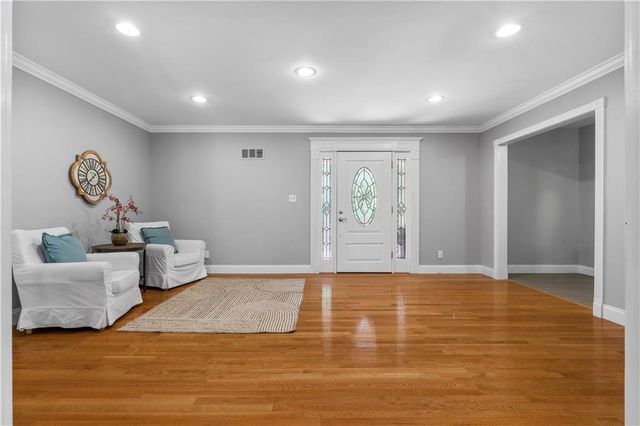 3755 Ashwood SE Drive, Smyrna, GA 30080