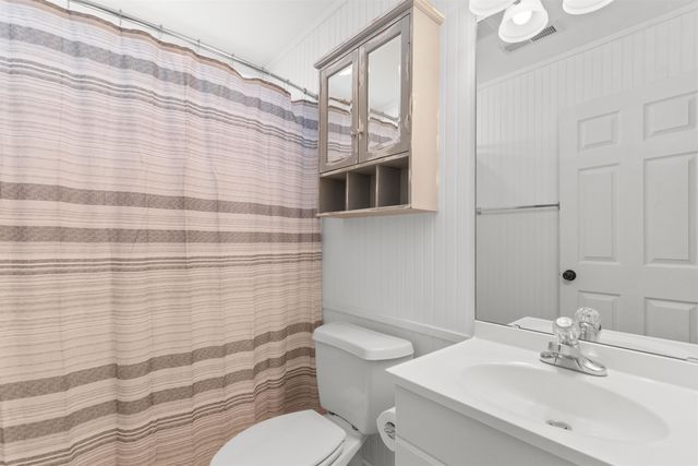 145 Sebring Ln., Myrtle Beach, SC 29588