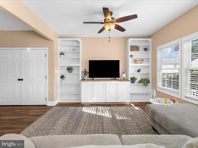 7827 CATHERINE AVENUE, Pasadena, MD 21122
