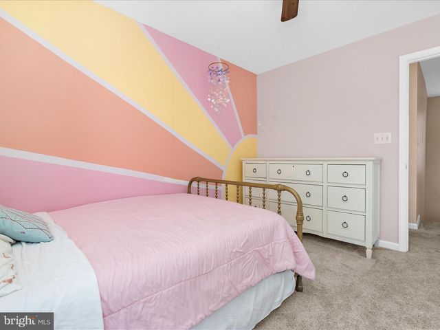 7827 CATHERINE AVENUE, Pasadena, MD 21122