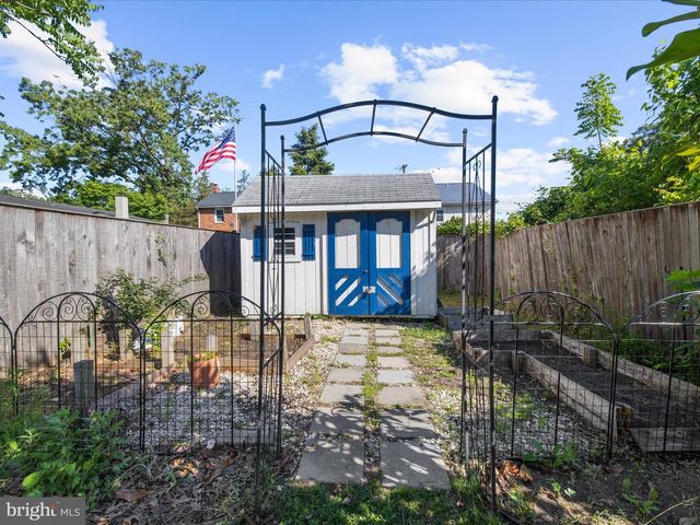 7827 CATHERINE AVENUE, Pasadena, MD 21122