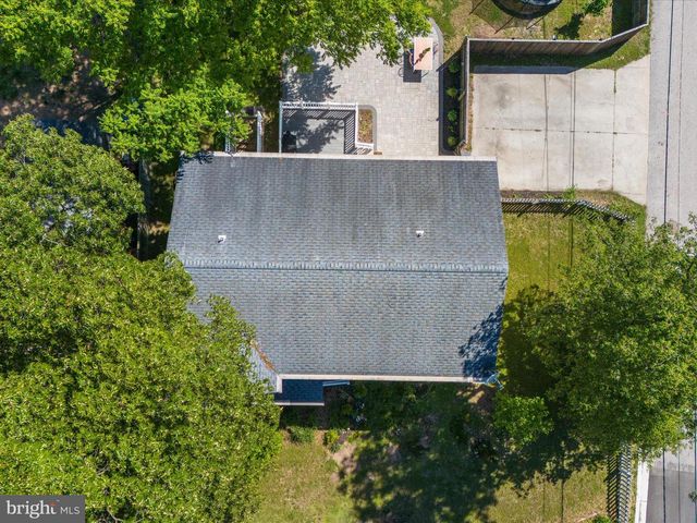 7827 CATHERINE AVENUE, Pasadena, MD 21122