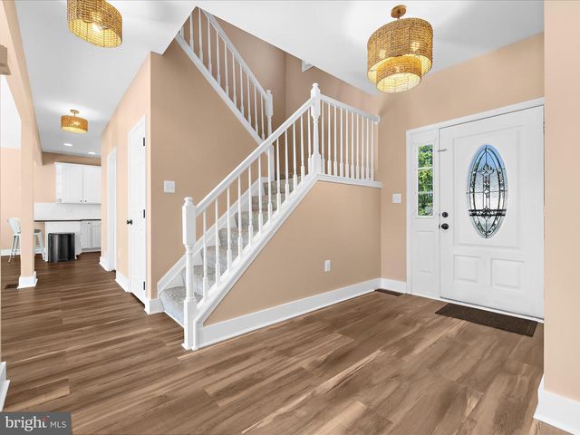 7827 CATHERINE AVENUE, Pasadena, MD 21122