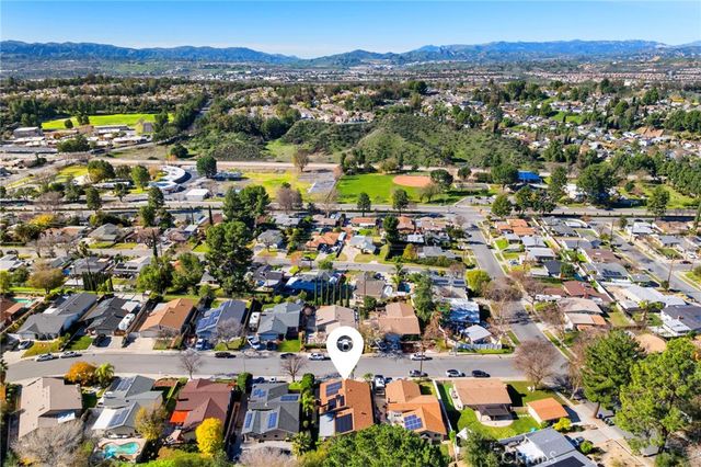 22561 Tula Drive, Saugus, CA 91350