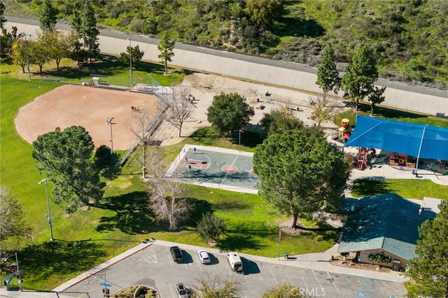 22561 Tula Drive, Saugus, CA 91350