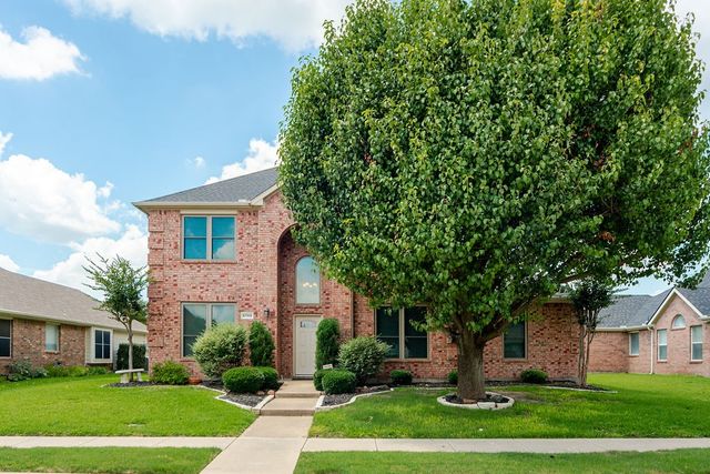 5700 White Pine Drive, Mckinney, TX 75070