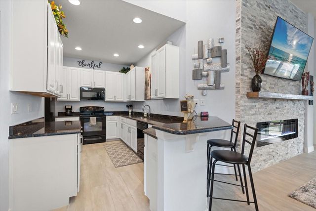 8204 CAPONATA BOULEVARD, Seminole, FL 33777