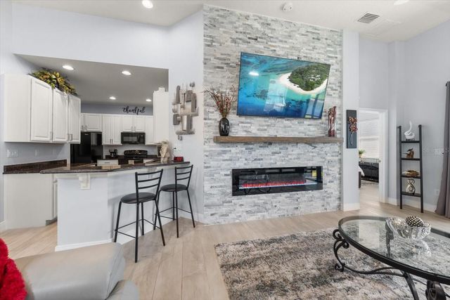 8204 CAPONATA BOULEVARD, Seminole, FL 33777