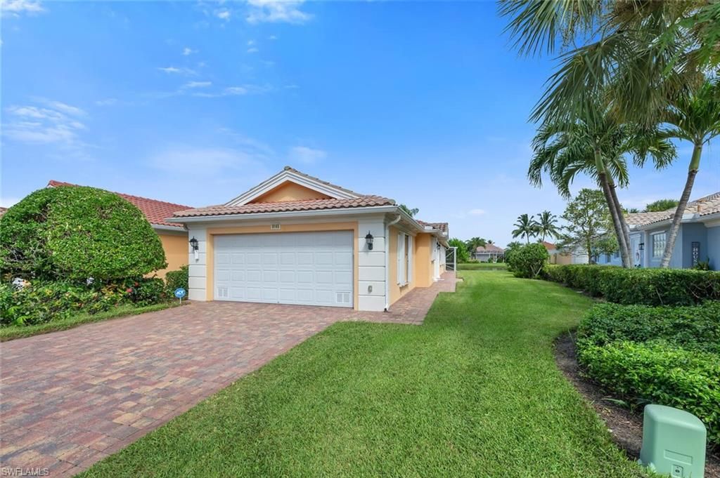 8165 Xenia LN, NAPLES, FL 34114 — photo 2