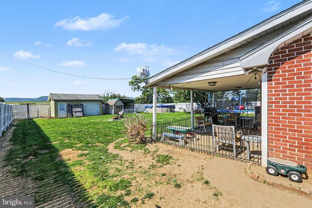 2187 NEWVILLE ROAD, Carlisle, PA 17015