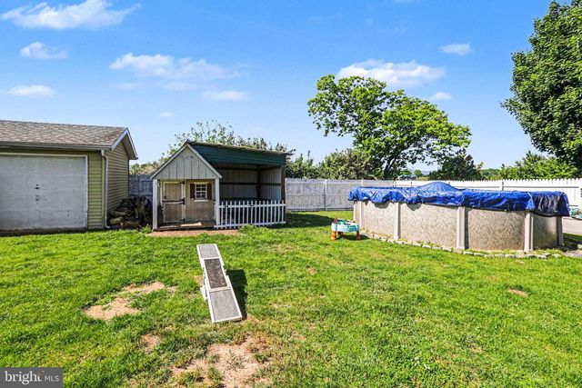 2187 NEWVILLE ROAD, Carlisle, PA 17015
