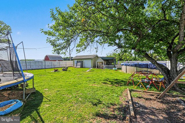 2187 NEWVILLE ROAD, Carlisle, PA 17015
