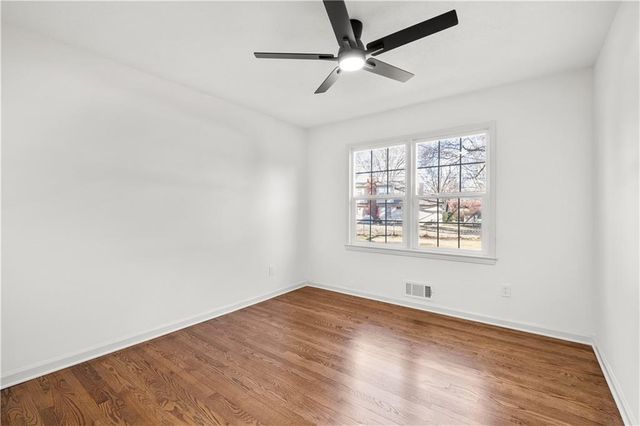 3520 W 93rd Street, Leawood, KS 66206