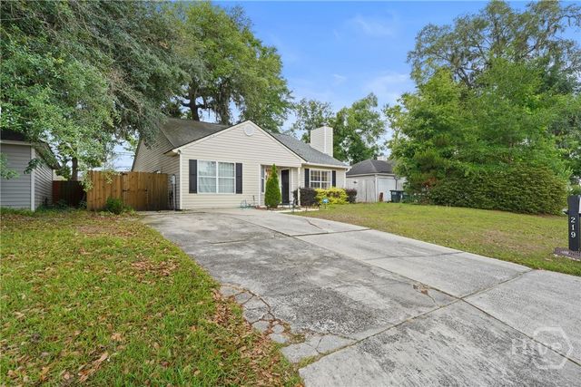219 Laurelwood Drive, Savannah, GA 31419