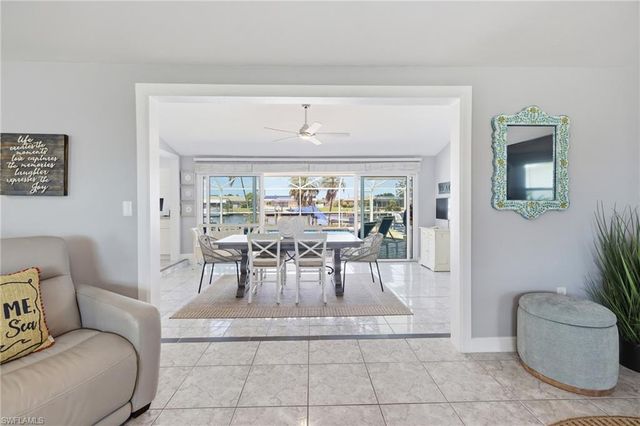 1717 SE 41st ST, Cape Coral, FL 33904