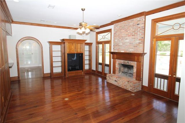 6206 TWIN BRIDGES Road, Alexandria, LA 71303