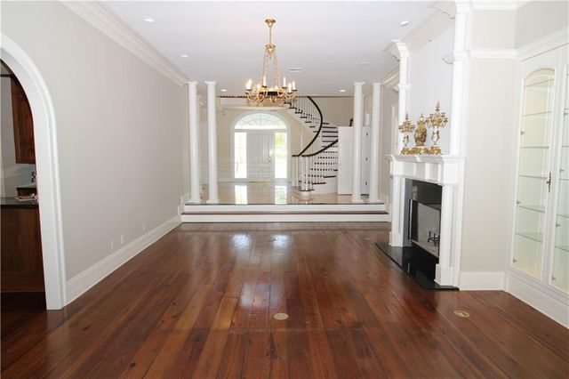 6206 TWIN BRIDGES Road, Alexandria, LA 71303