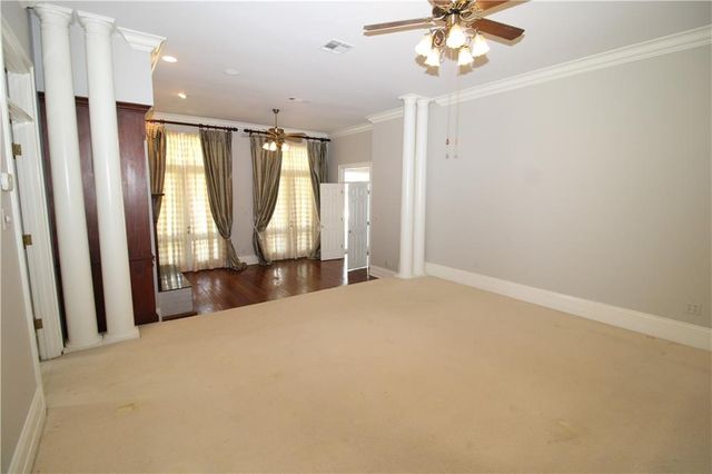 6206 TWIN BRIDGES Road, Alexandria, LA 71303