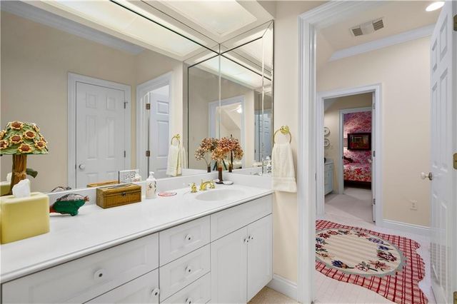 6206 TWIN BRIDGES Road, Alexandria, LA 71303