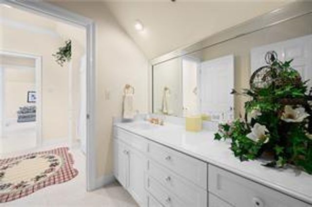 6206 TWIN BRIDGES Road, Alexandria, LA 71303