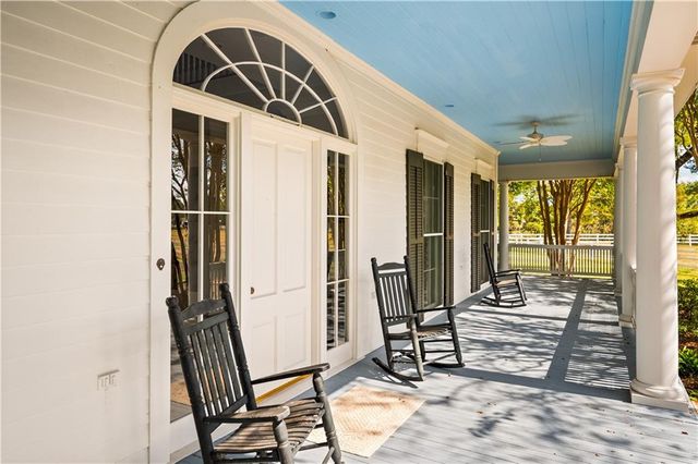 6206 TWIN BRIDGES Road, Alexandria, LA 71303