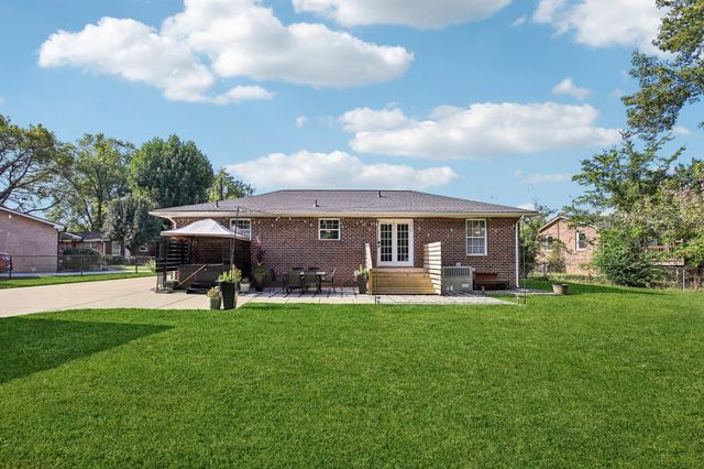 419 Harwell Ct, Hermitage, TN 37076
