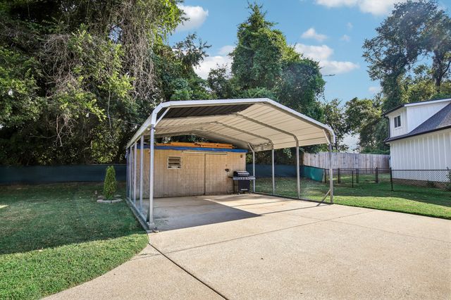 419 Harwell Ct, Hermitage, TN 37076