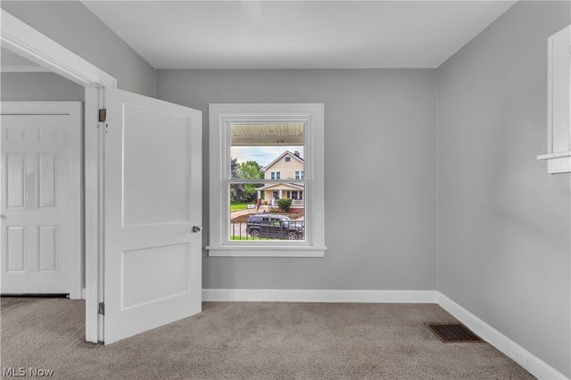 4723 E 94th Street, Garfield Heights, OH 44125