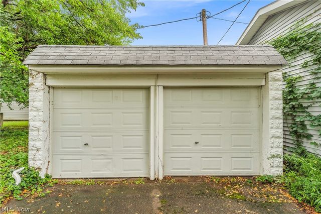 4723 E 94th Street, Garfield Heights, OH 44125