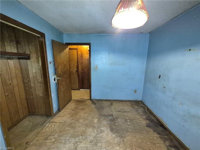 2024 Willow Road, Greensboro, NC 27406