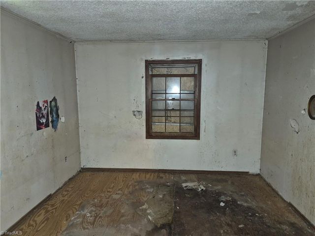 2024 Willow Road, Greensboro, NC 27406