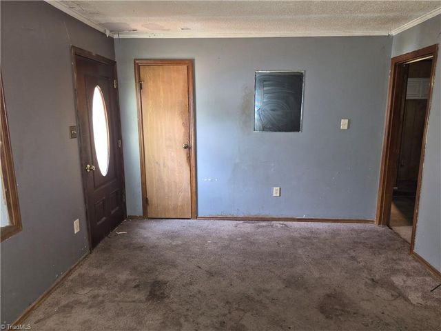 2024 Willow Road, Greensboro, NC 27406