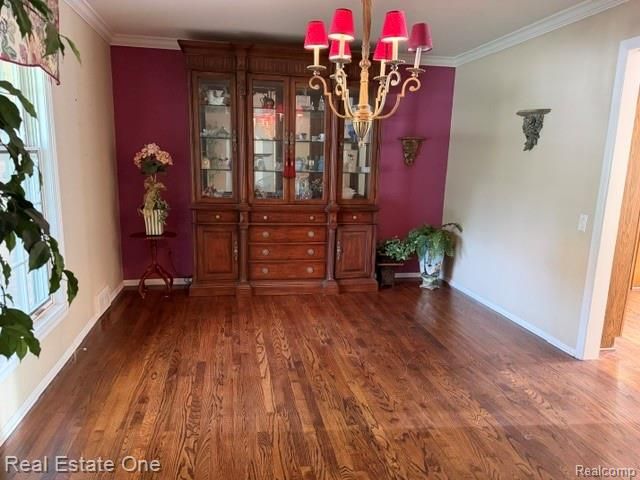 5135 Iron Gate Road, Bloomfield Hills, MI 48304