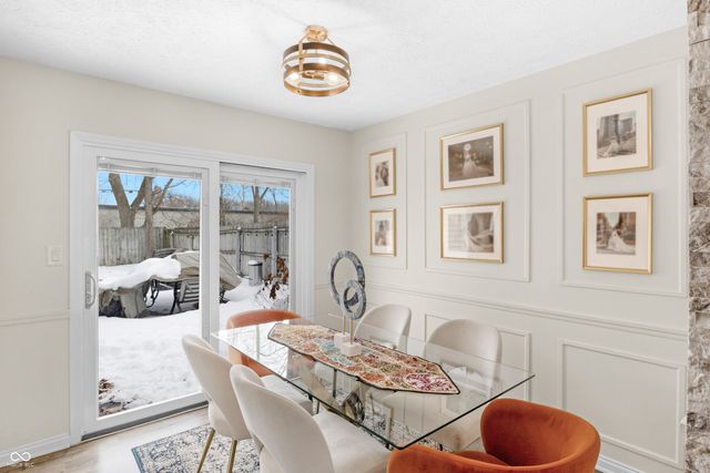 11004 Oakridge Drive, Fishers, IN 46038