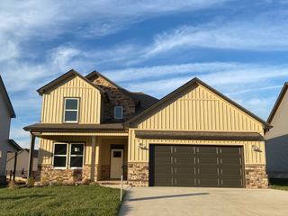 2624 Rafiki Dr, Clarksville, TN 37042