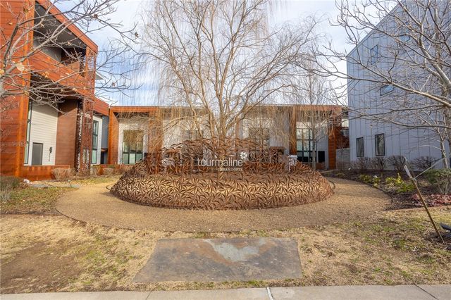 506 SE Tourmaline, Bentonville, AR 72712