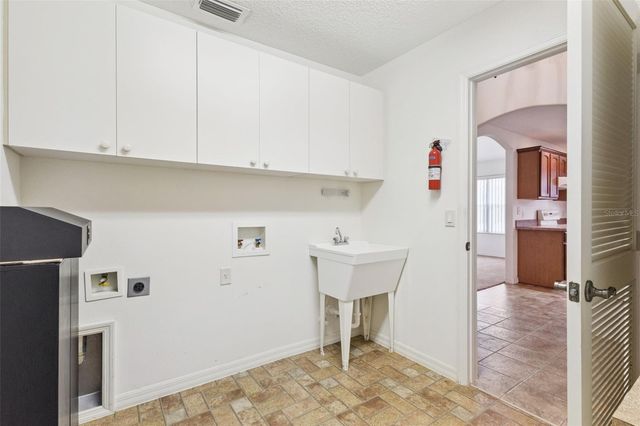 2039 TYNTE TERRACE, The Villages, FL 32162