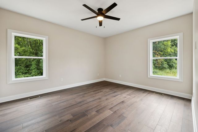 123 Casey Street, Brush Creek, TN 38547