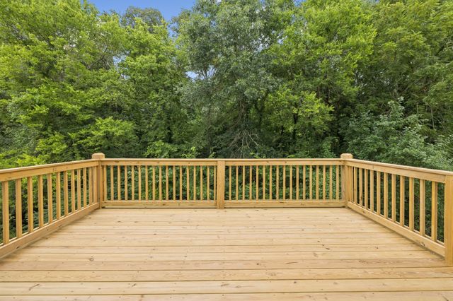 123 Casey Street, Brush Creek, TN 38547