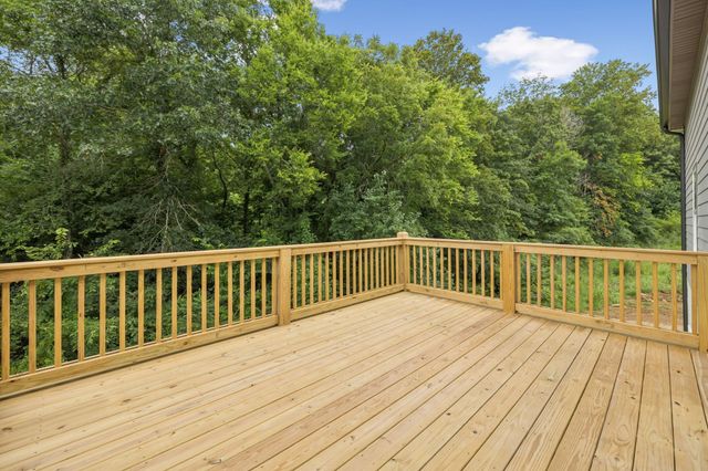 123 Casey Street, Brush Creek, TN 38547