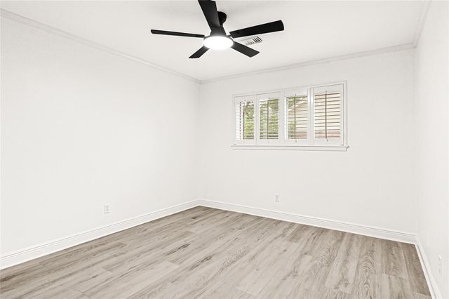 1418 Pirates Cove, Houston, TX 77058