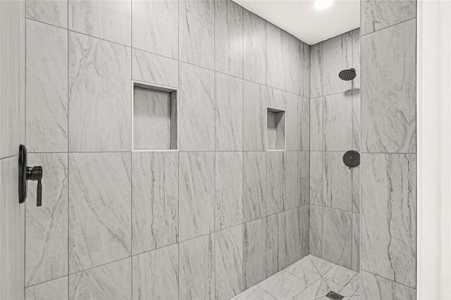 1418 Pirates Cove, Houston, TX 77058