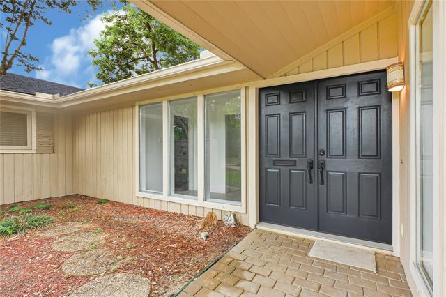 1418 Pirates Cove, Houston, TX 77058