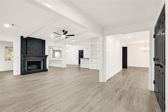 1418 Pirates Cove, Houston, TX 77058