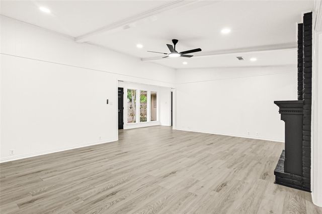 1418 Pirates Cove, Houston, TX 77058