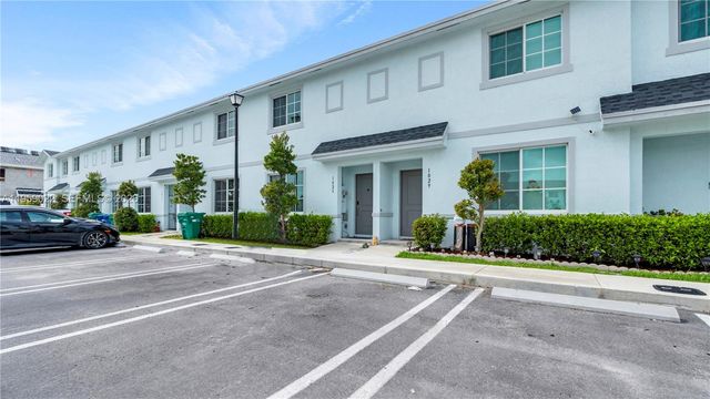 1025 NW 4th Terrace, Florida City, FL 33034