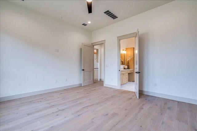 1731 Nature View LOOP, Driftwood, TX 78619