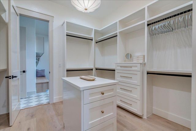 1731 Nature View LOOP, Driftwood, TX 78619