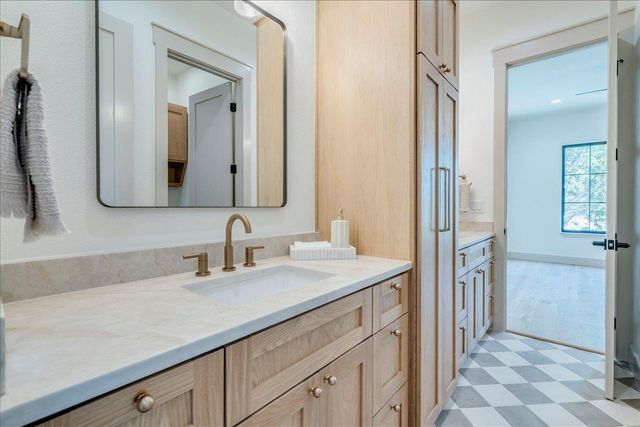 1731 Nature View LOOP, Driftwood, TX 78619