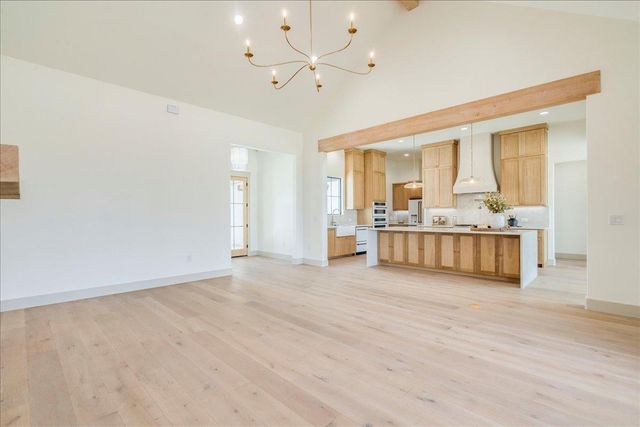 1731 Nature View LOOP, Driftwood, TX 78619